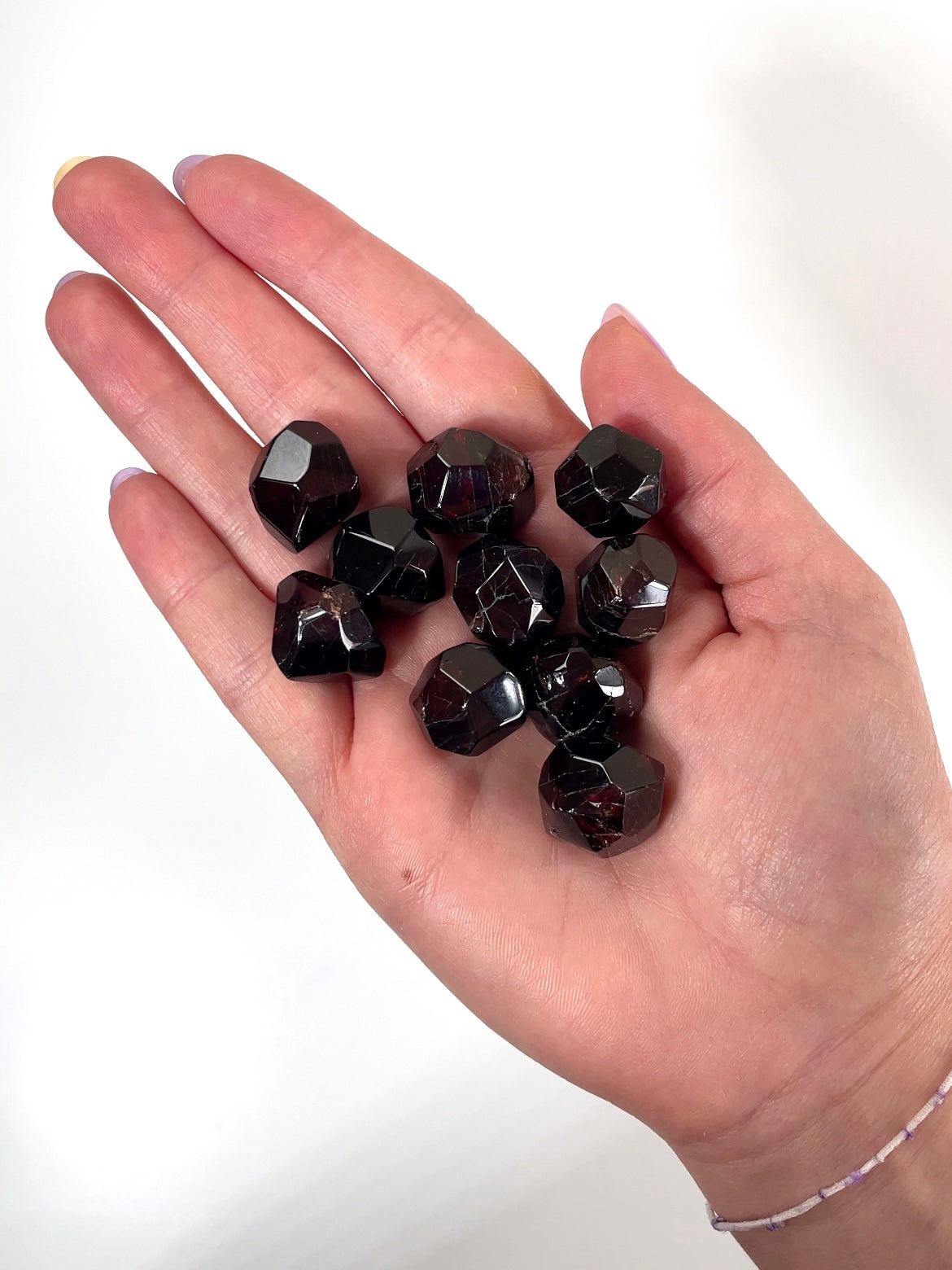 Pierre facettée Grenat