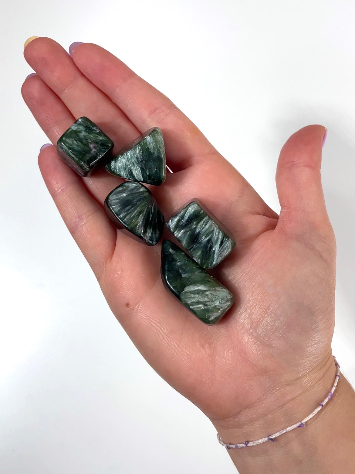 Pierre roulée Séraphinite