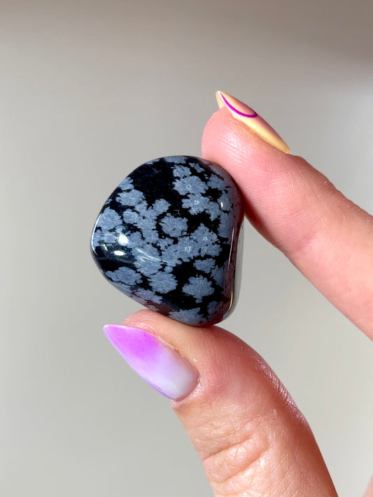 Pierre roulée Obsidienne Neige