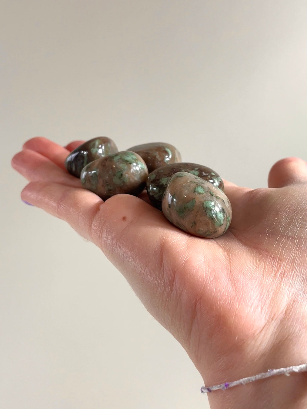 Pierre roulée Nundérite